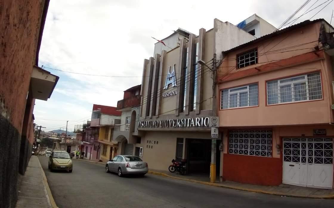 Universidad Hispana Teziutlán Instalaciones